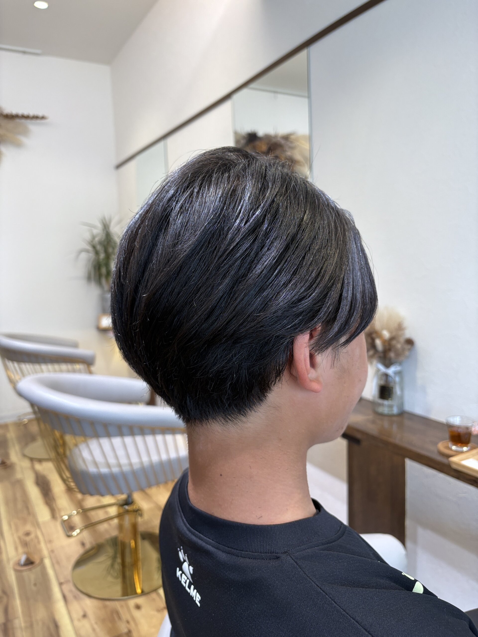 メンズ センターパート バックビュー｜岡山美容室Umito