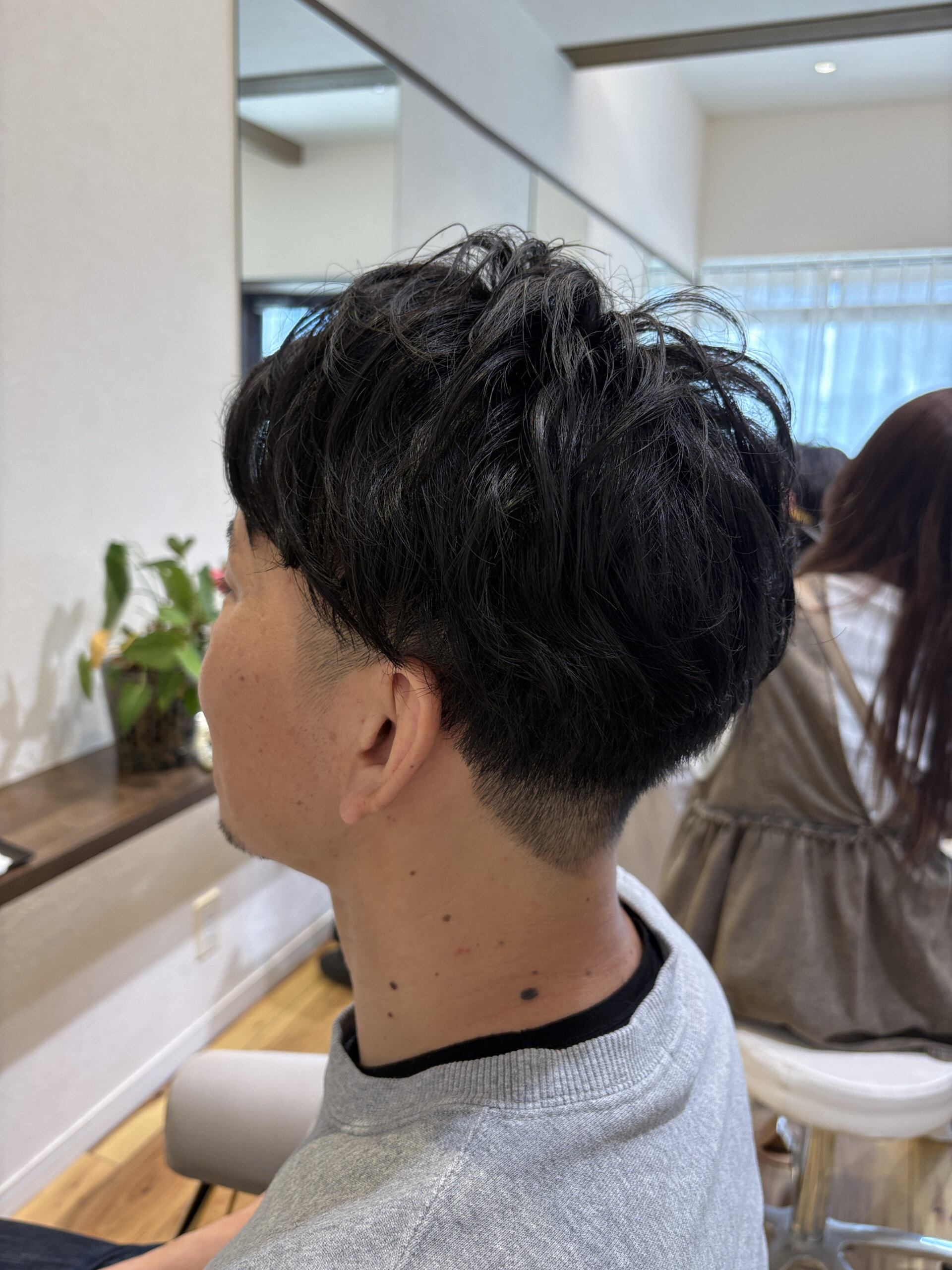 ニュアンスウェーブ×フェード サイドシルエット